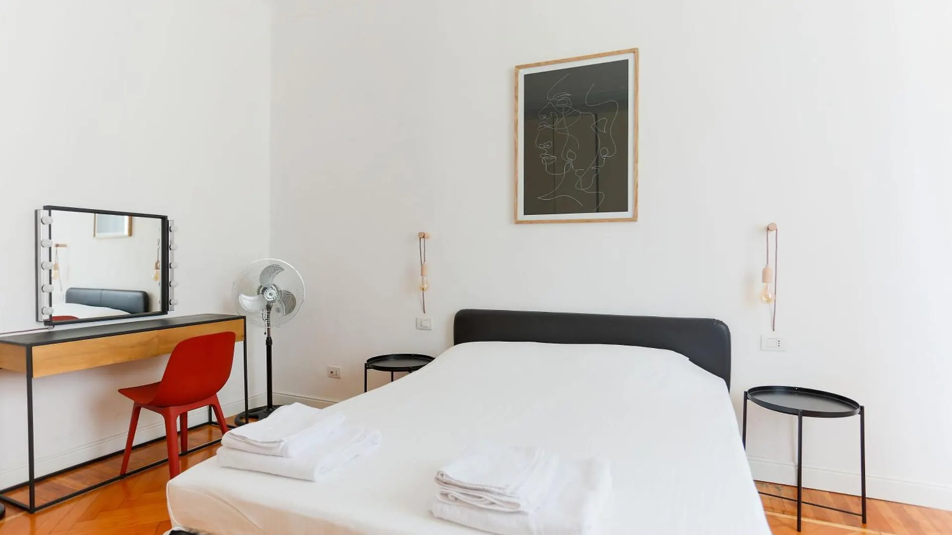 Settembrini Apartment - Central Station Milan Italy